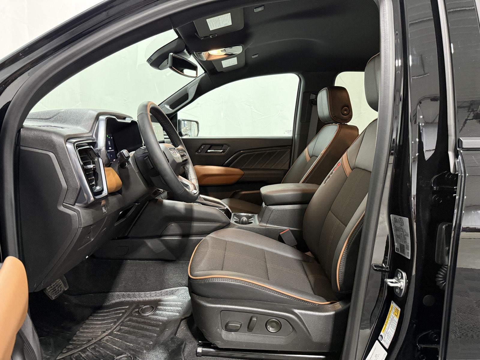 2026 GMC Canyon AT4 4WD