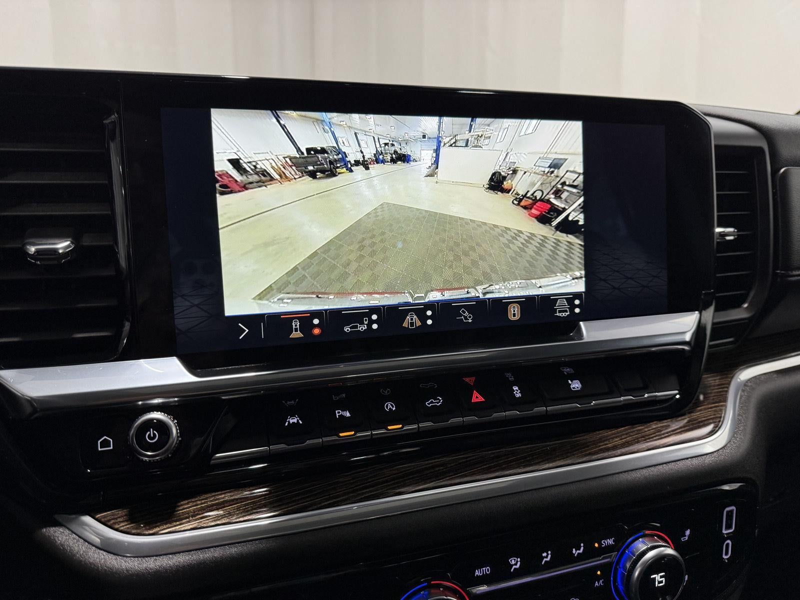 2025 GMC Sierra 1500 Crew Cab, Short Bed, Elevation, 4WD