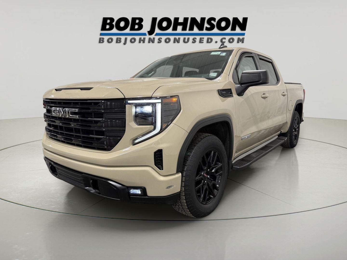 2022 GMC Sierra 1500 4WD Crew Cab Short Box Elevation
