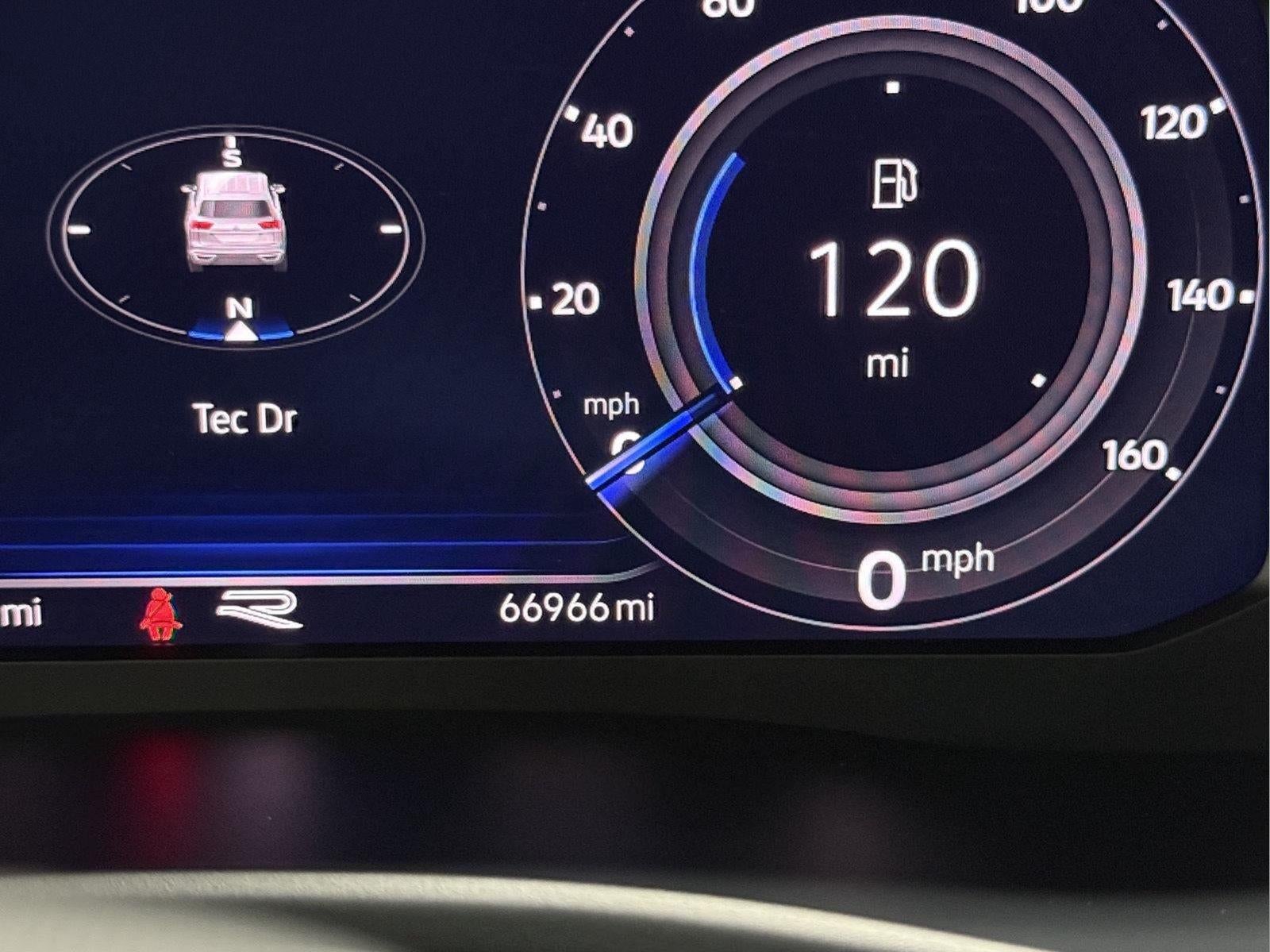 2022 Volkswagen Atlas Cross Sport 3.6L V6 SEL Premium R-Line