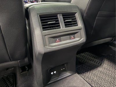 2022 Volkswagen Atlas Cross Sport 3.6L V6 SEL Premium R-Line
