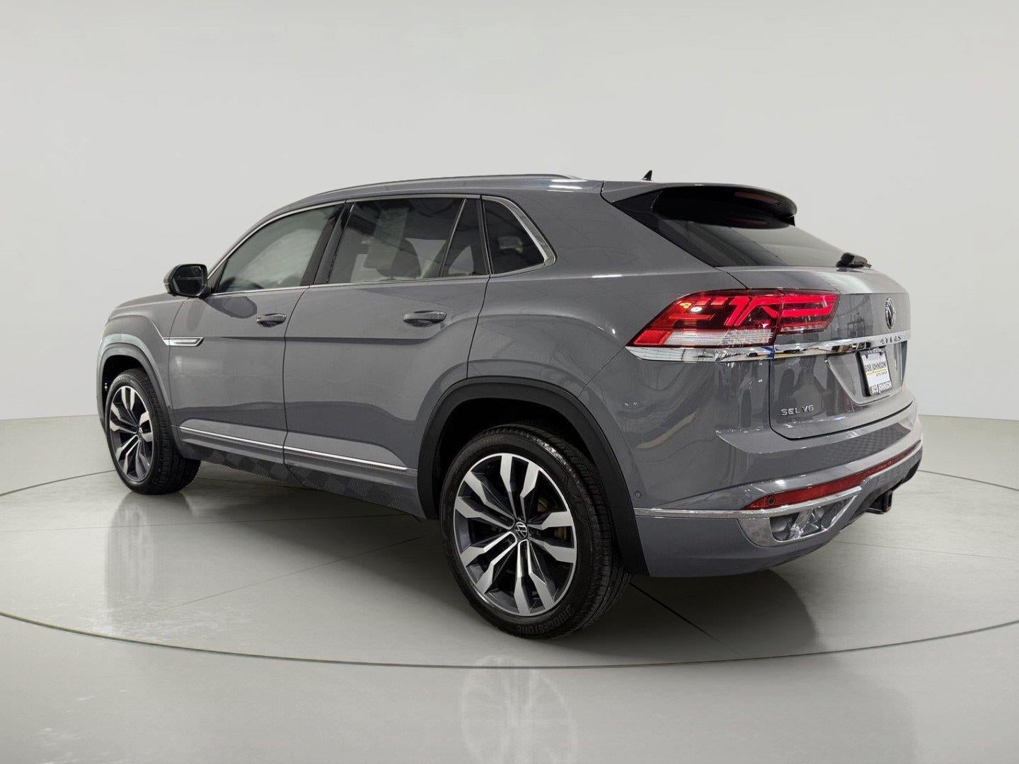 2022 Volkswagen Atlas Cross Sport 3.6L V6 SEL Premium R-Line