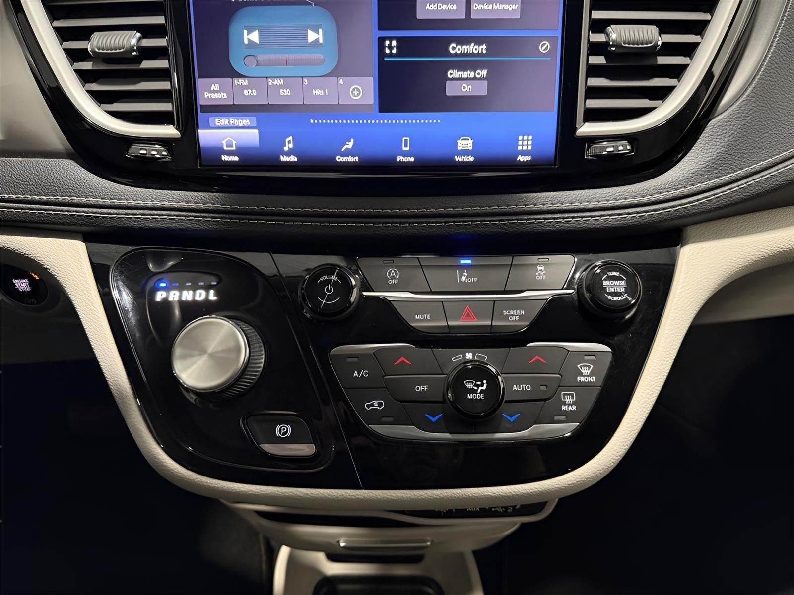 2022 Chrysler Pacifica Touring L AWD