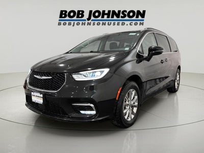 2022 Chrysler Pacifica Touring L AWD