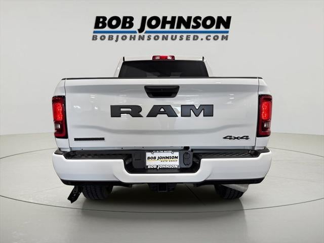 2025 RAM 2500 Big Horn Crew Cab 4x4 6'4' Box