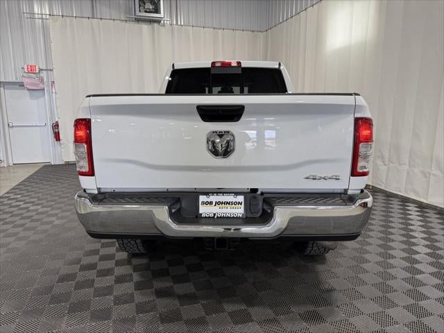 2021 RAM 2500 Tradesman Crew Cab 4x4 6'4' Box