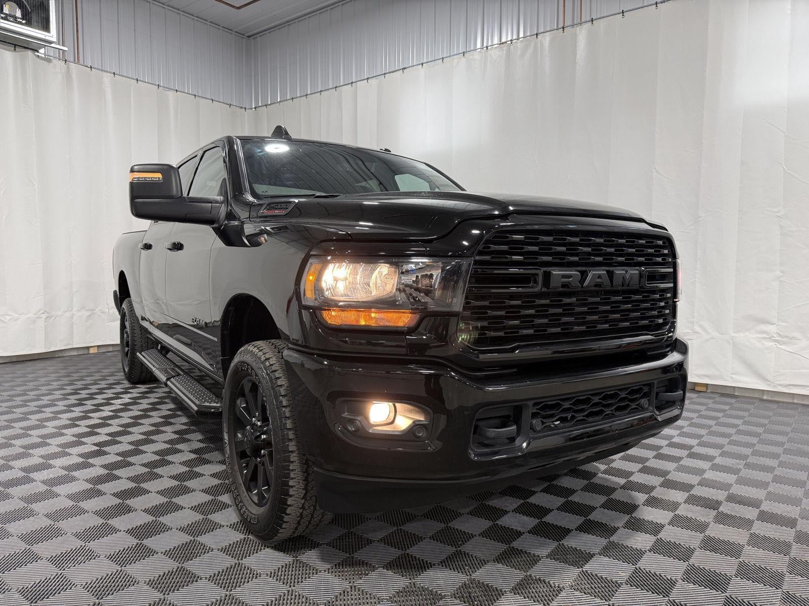 2024 RAM 2500 Big Horn Crew Cab 4x4 6'4' Box
