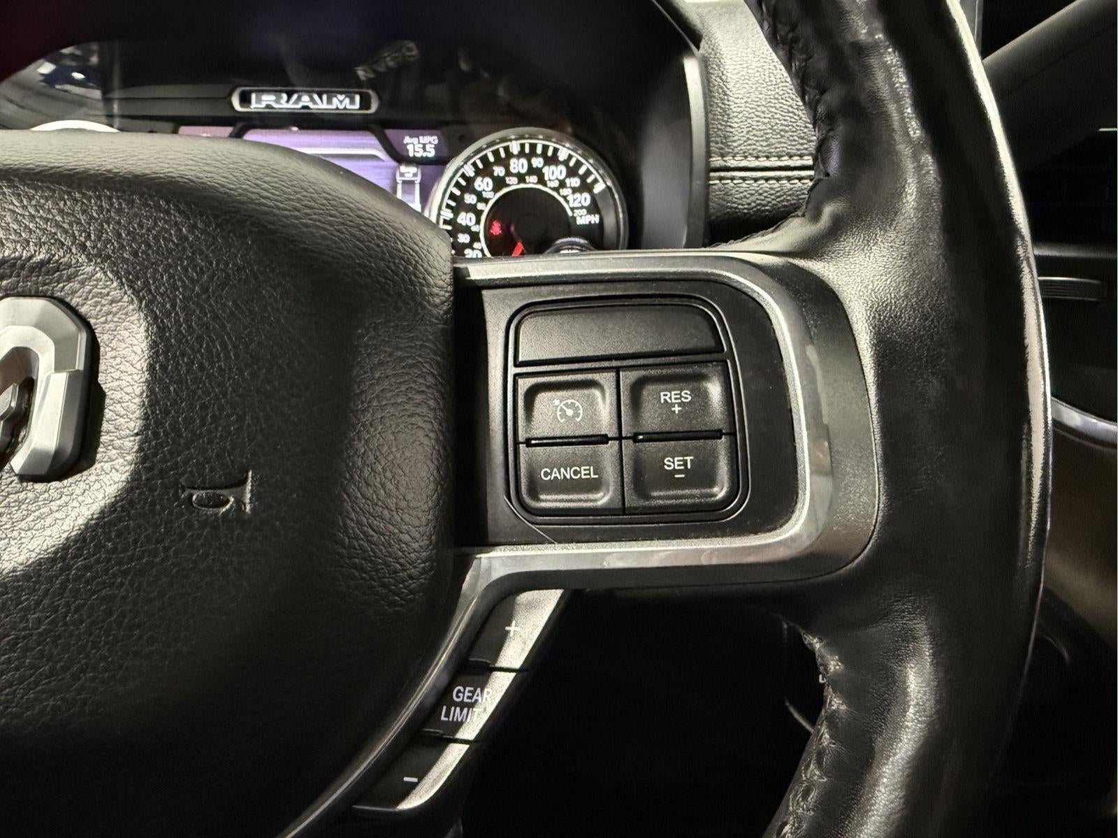 2019 RAM 2500 Laramie Crew Cab 4x4 6'4' Box