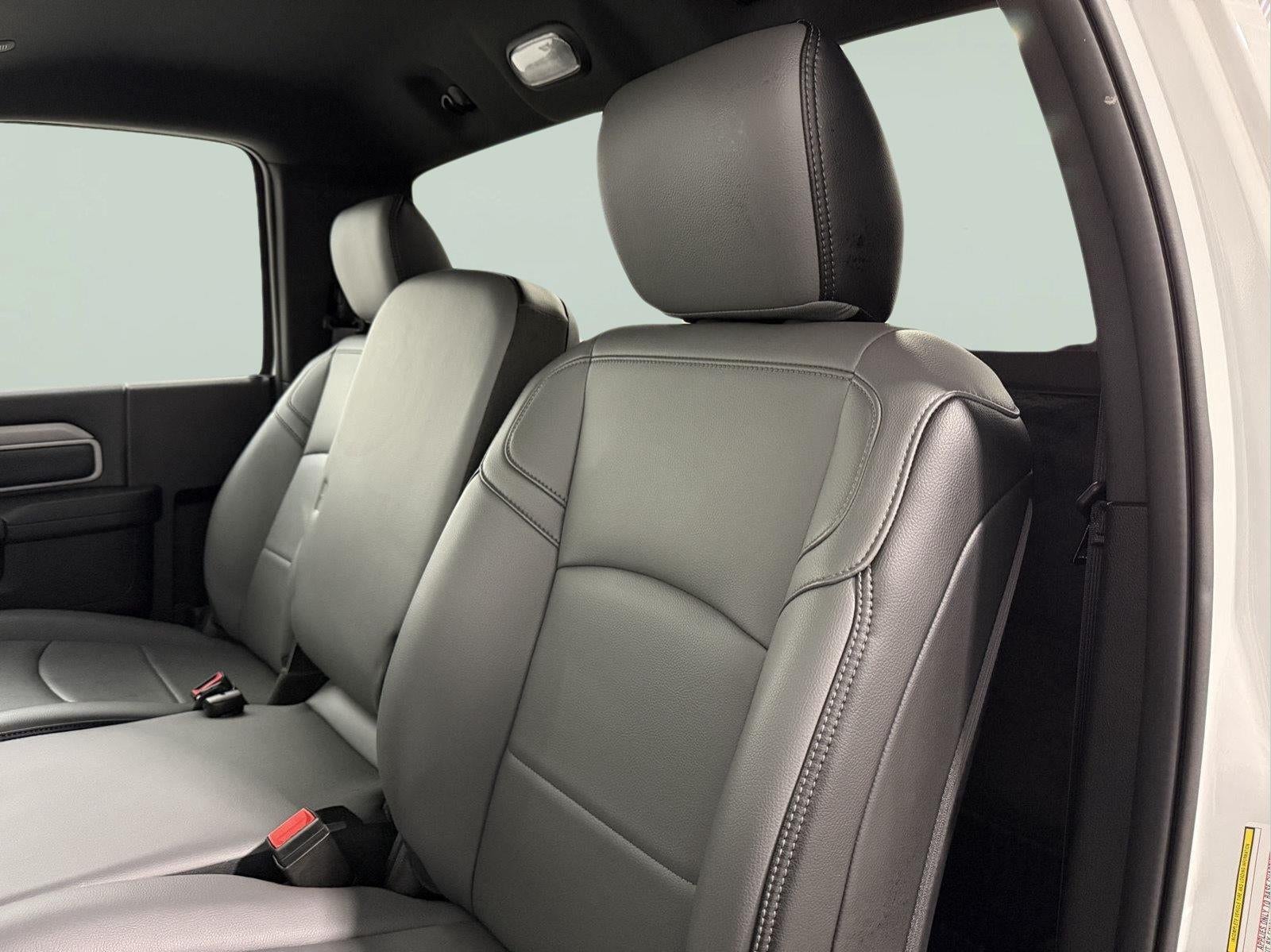 2024 RAM 5500 Chassis Tradesman/SLT