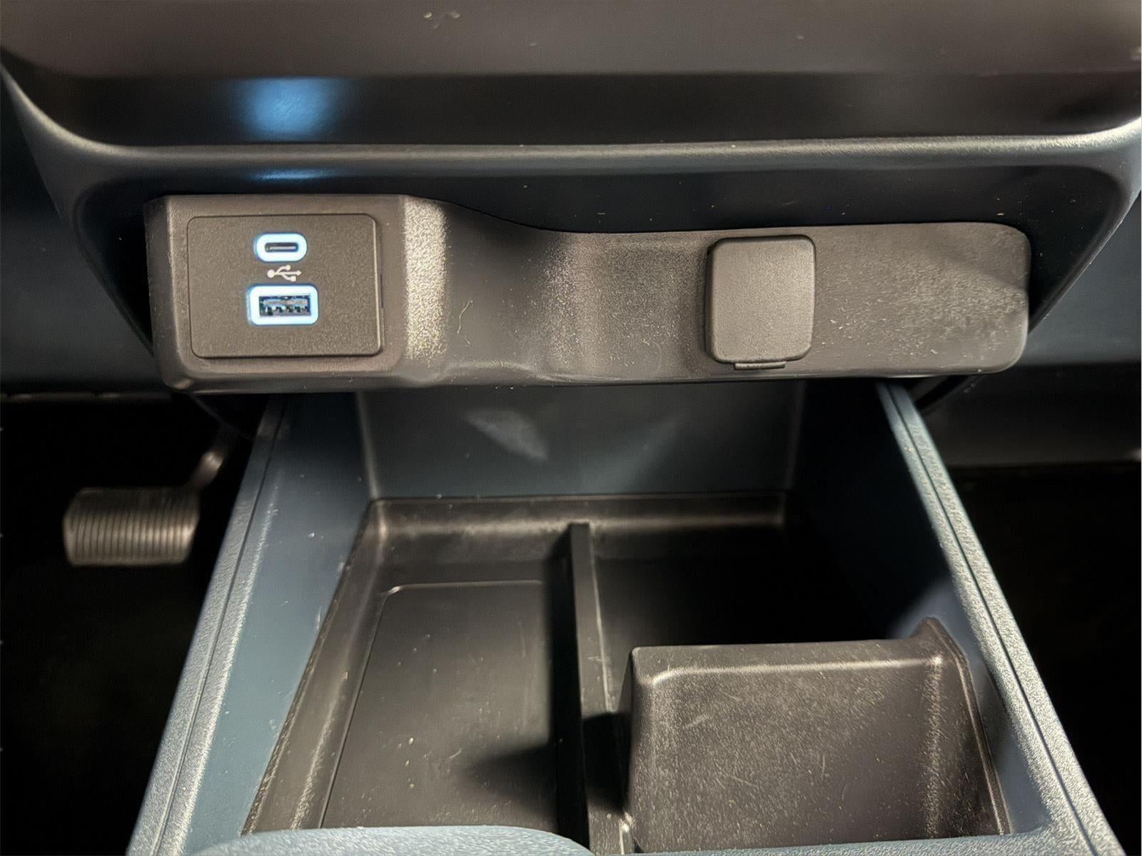 2023 Ford Maverick XL