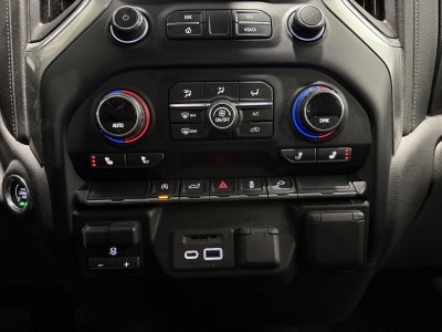 2020 Chevrolet Silverado 1500 4WD Crew Cab Short Bed LT