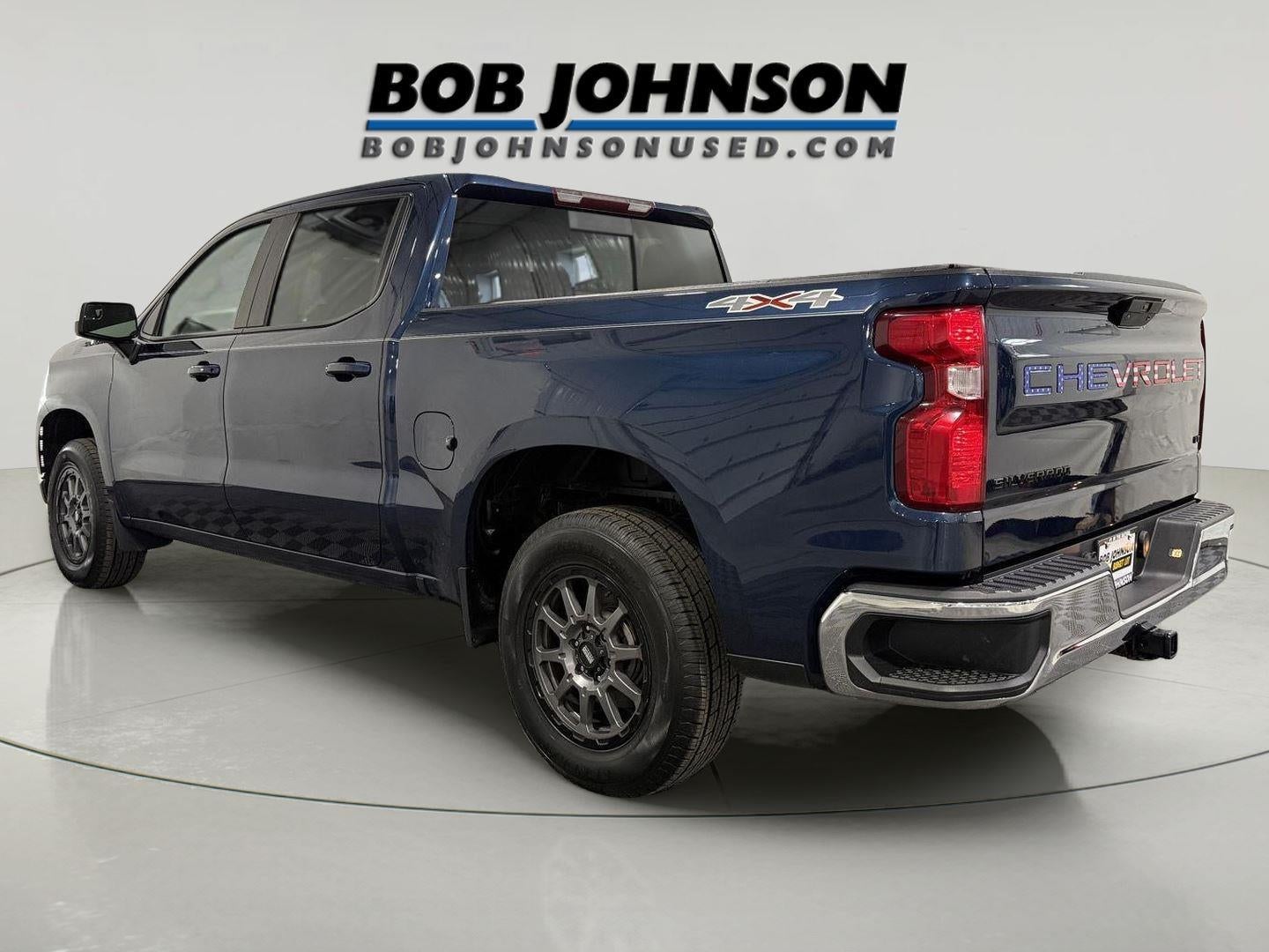 2020 Chevrolet Silverado 1500 4WD Crew Cab Short Bed LT