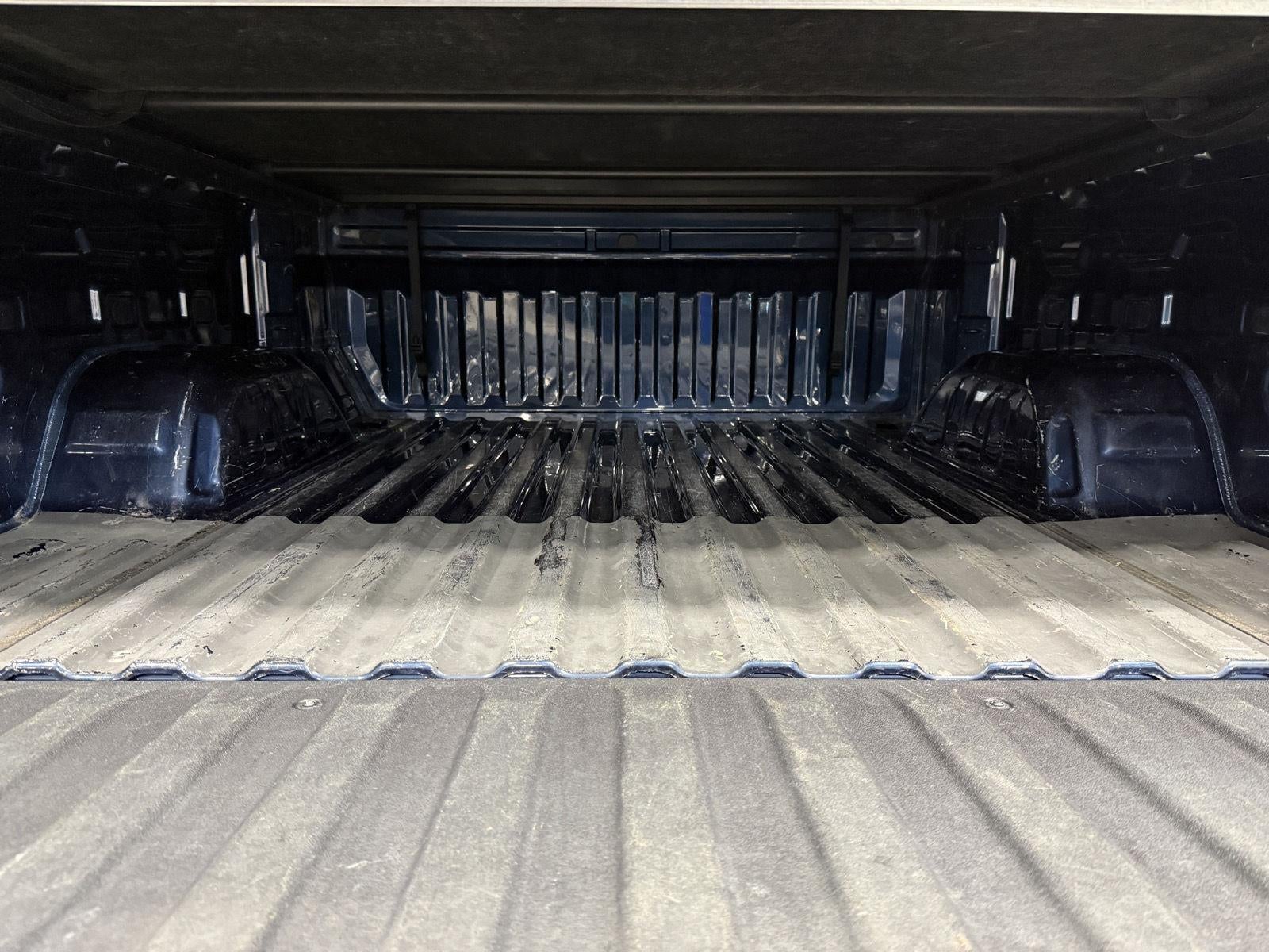 2020 Chevrolet Silverado 1500 4WD Crew Cab Short Bed LT