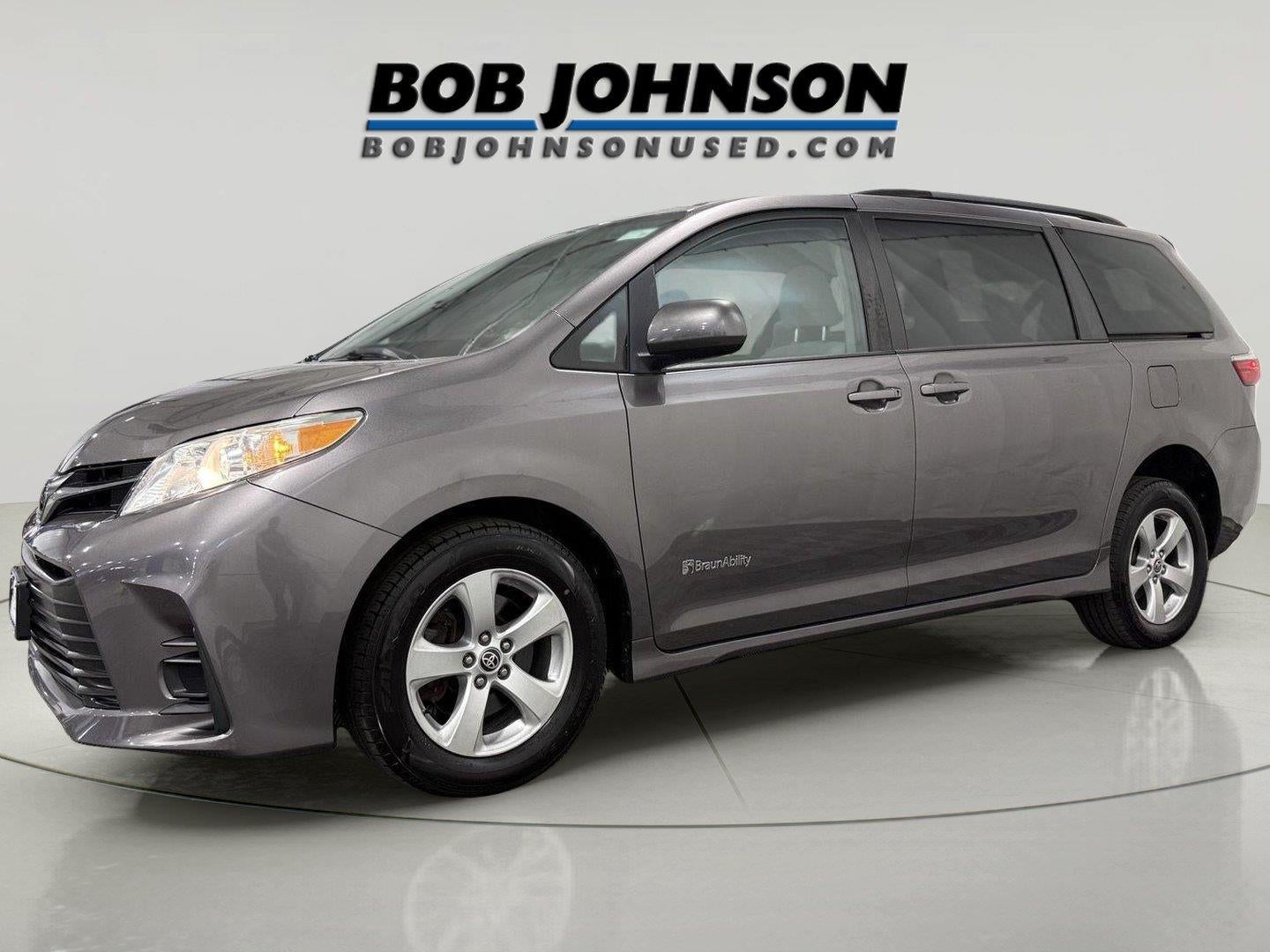 2020 Toyota Sienna LE