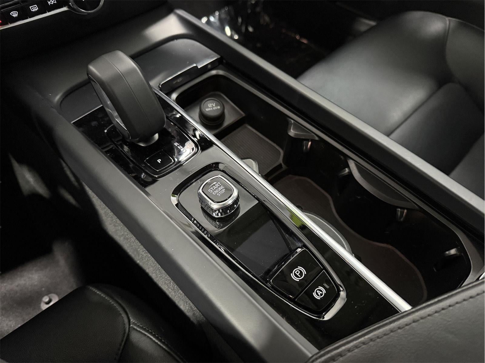 2025 Volvo S60 B5 Core