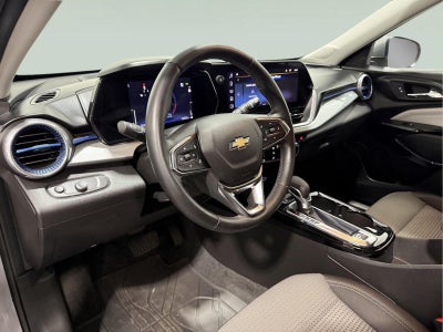 2024 Chevrolet Trax FWD LT