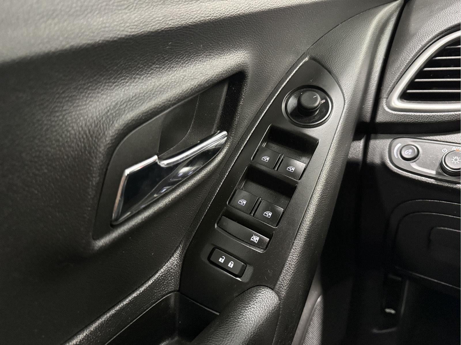 2022 Chevrolet Trax AWD LT