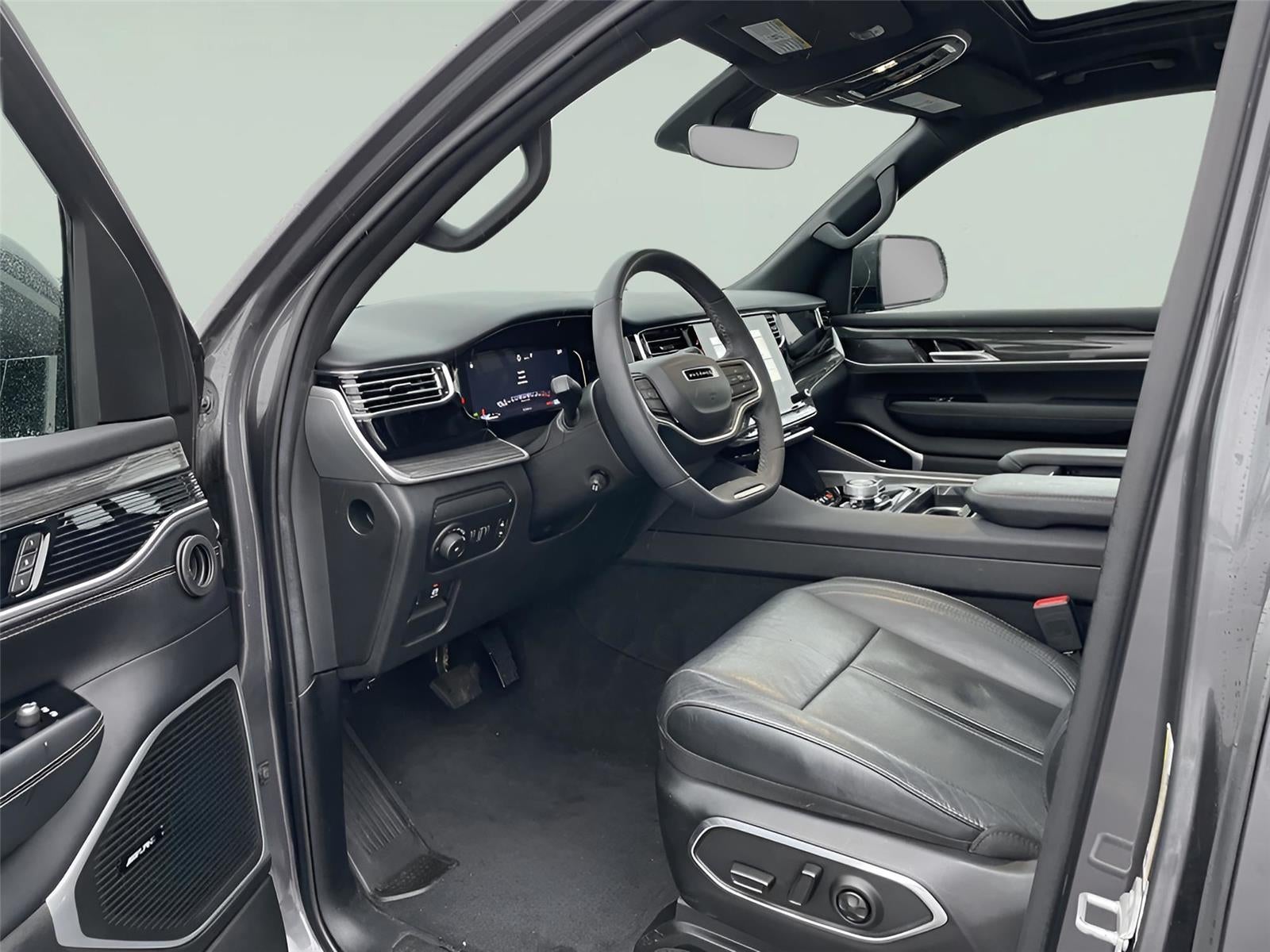 2022 Jeep Wagoneer Series II