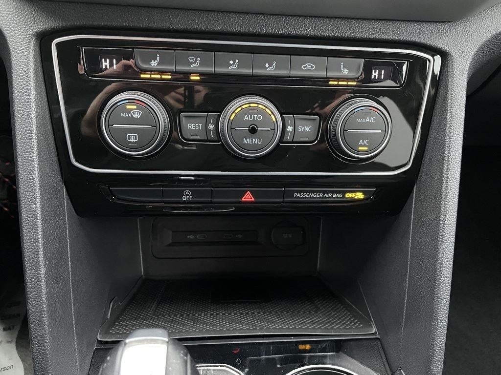 2022 Volkswagen Atlas 3.6L V6 SEL R-Line Black