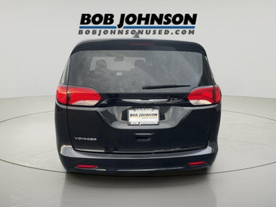 2023 Chrysler Voyager LX
