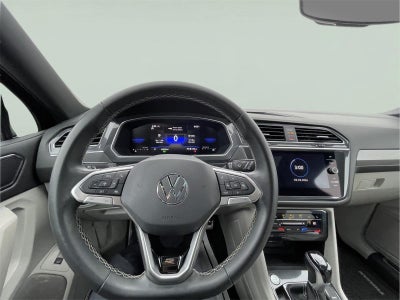 2023 Volkswagen Tiguan SE R-Line Black