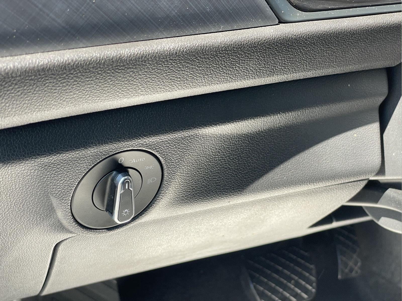 2023 Volkswagen Jetta SE