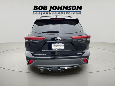 2021 Toyota Highlander LE