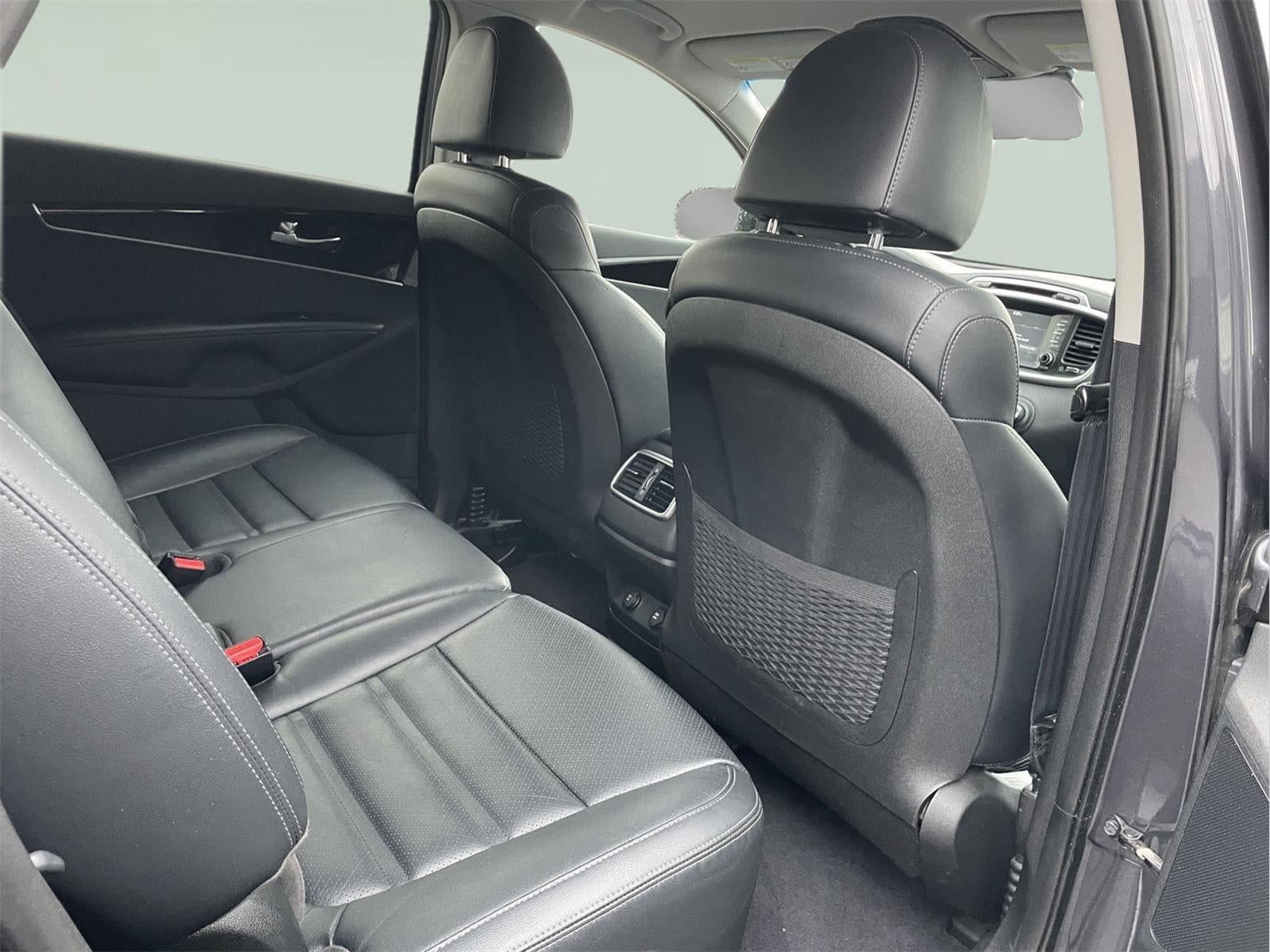 2019 Kia Sorento EX V6