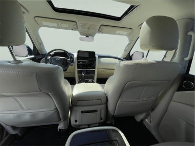2022 INFINITI QX80 LUXE