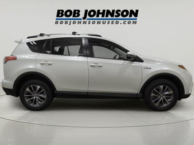 2017 Toyota RAV4 Hybrid XLE