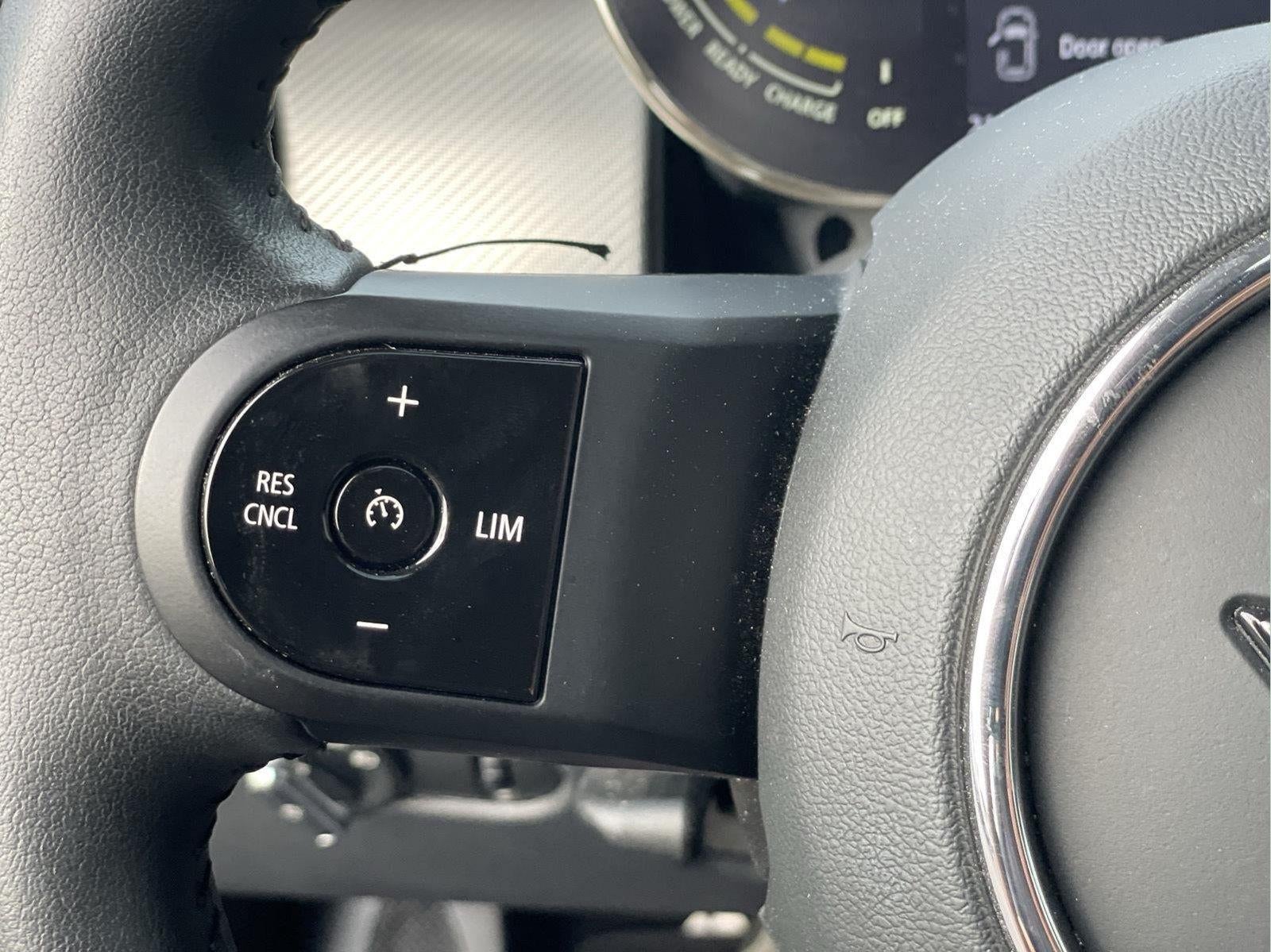 2024 MINI Hardtop 2 Door Cooper SE