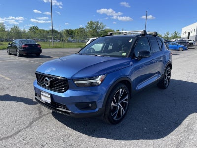 2021 Volvo XC40 R-Design