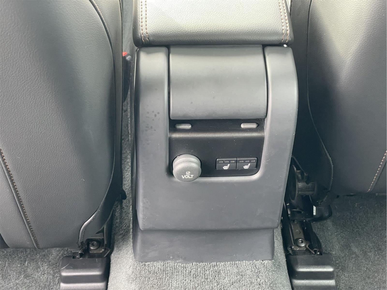 2017 Volvo S60 Cross Country SEDAN