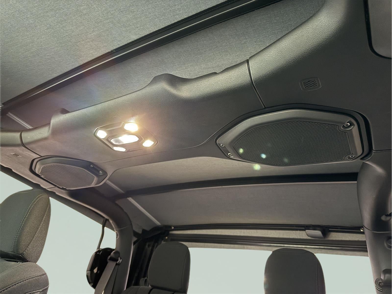 2022 Jeep Wrangler Willys Sport