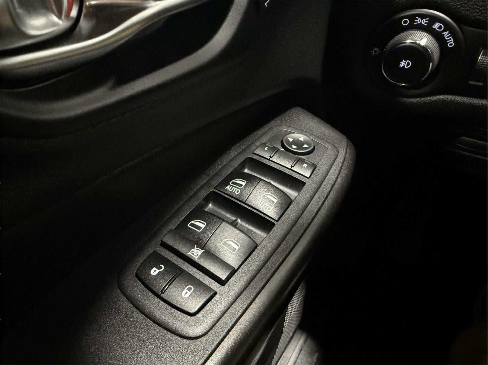 2019 Jeep Cherokee Trailhawk Elite