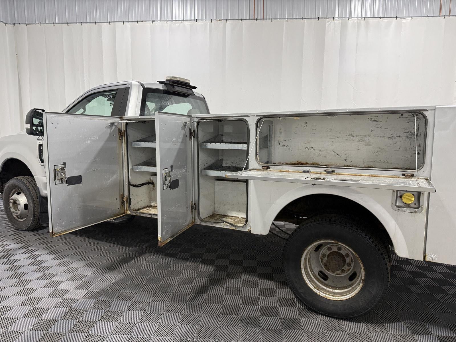 2018 Ford Super Duty F-350 DRW XL