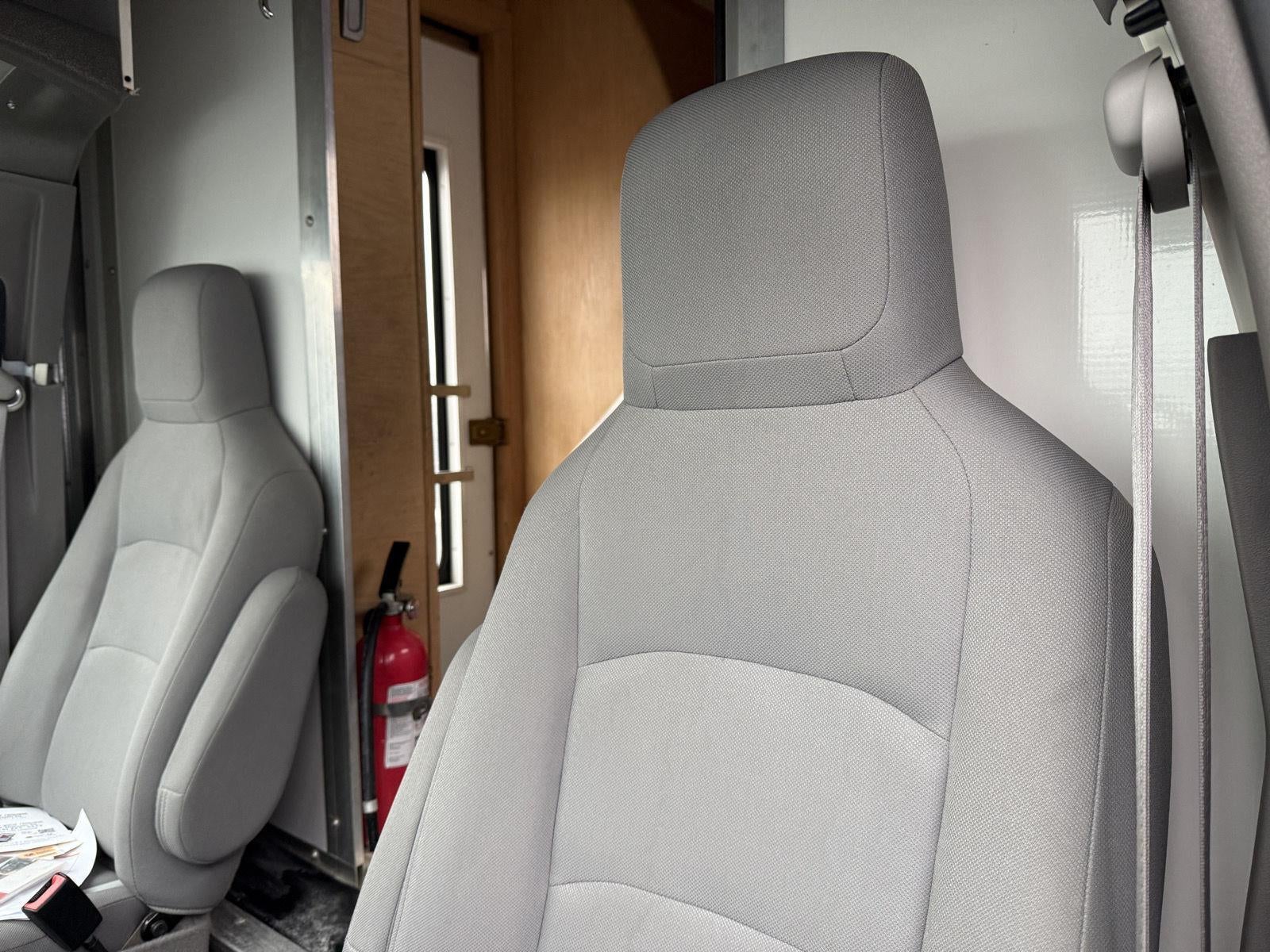 2019 Ford E-Series Cutaway E-450 DRW 158 WB