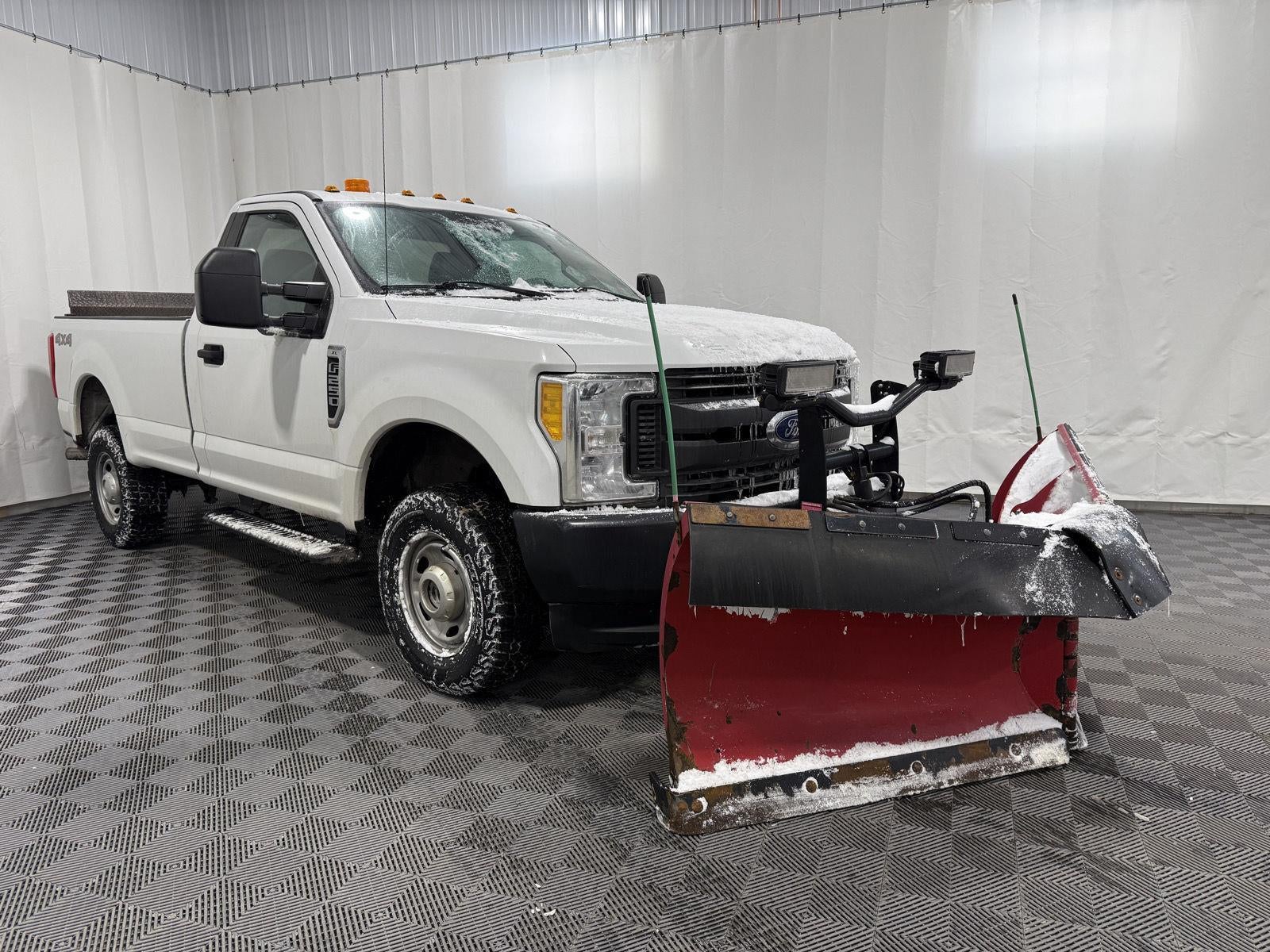 2017 Ford Super Duty F-250 SRW XL