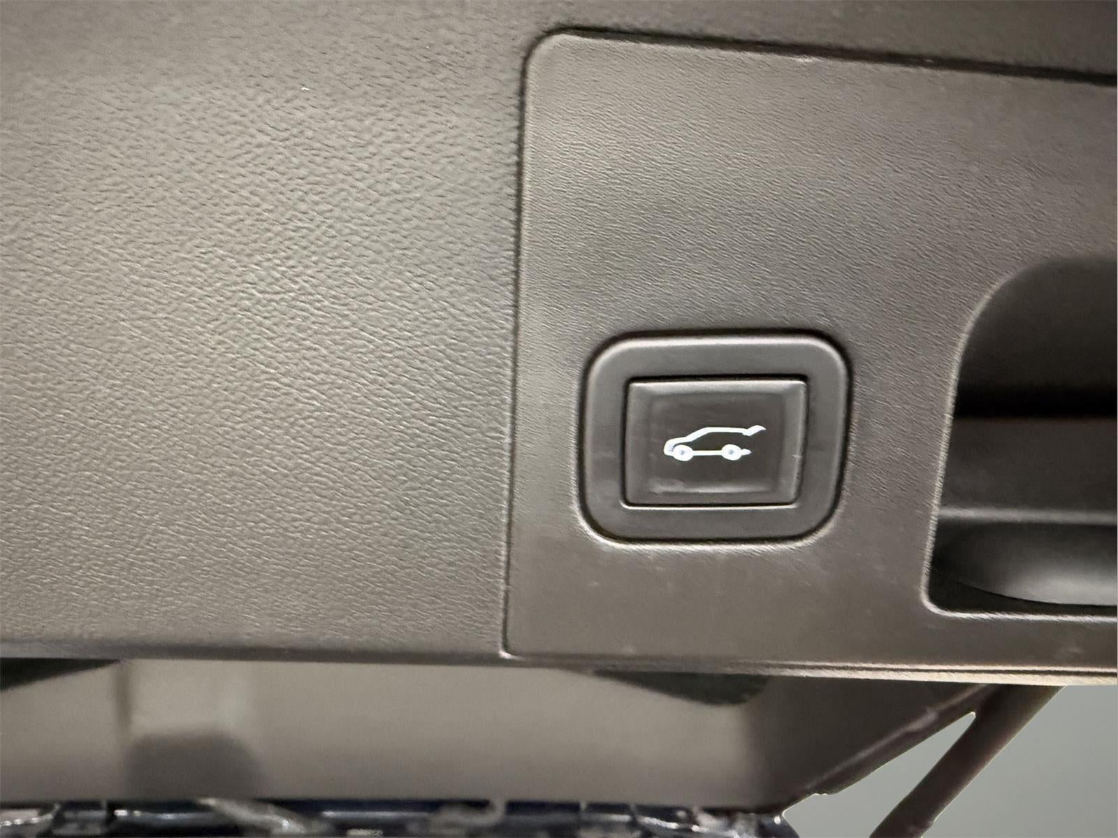 2021 Cadillac XT5 AWD Sport