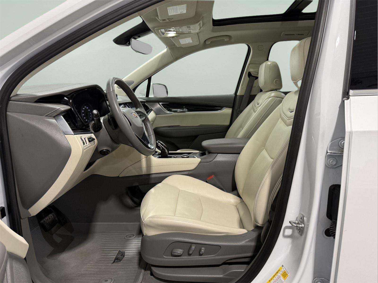 2025 Cadillac XT6 AWD Premium Luxury