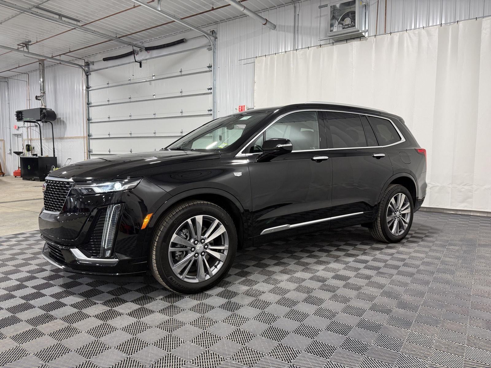 2025 Cadillac XT6 AWD Premium Luxury