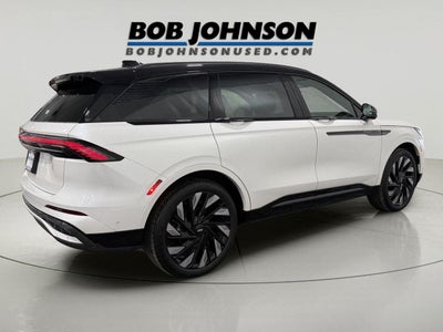 2024 Lincoln Nautilus Reserve