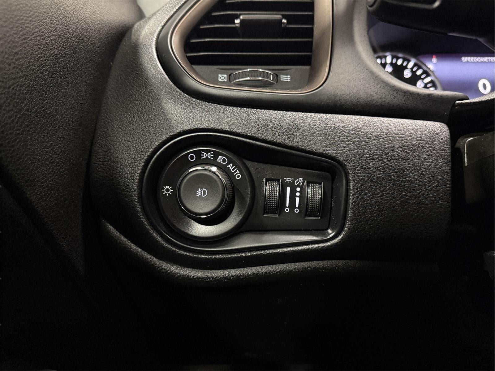 2023 Jeep Renegade Upland