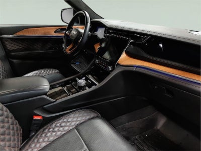 2023 Jeep Grand Cherokee Summit Reserve