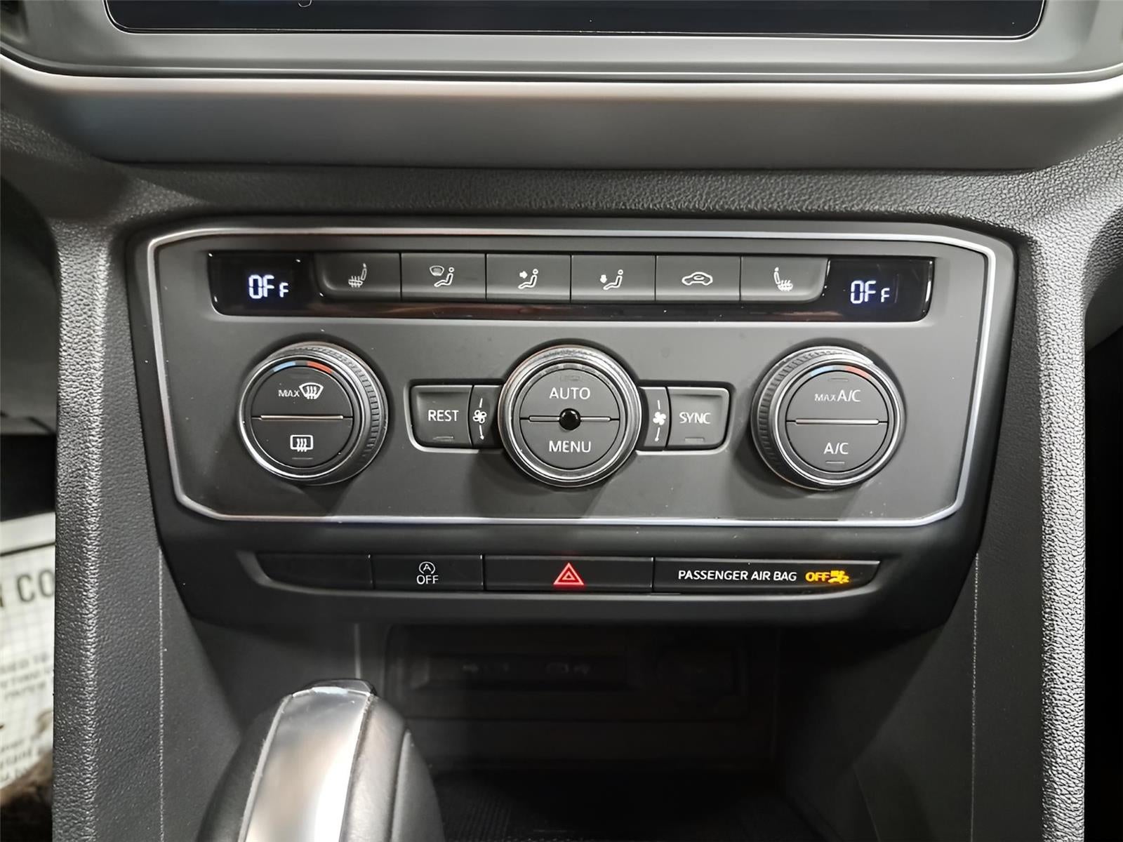 2021 Volkswagen Atlas 3.6L V6 SE w/Technology R-Line