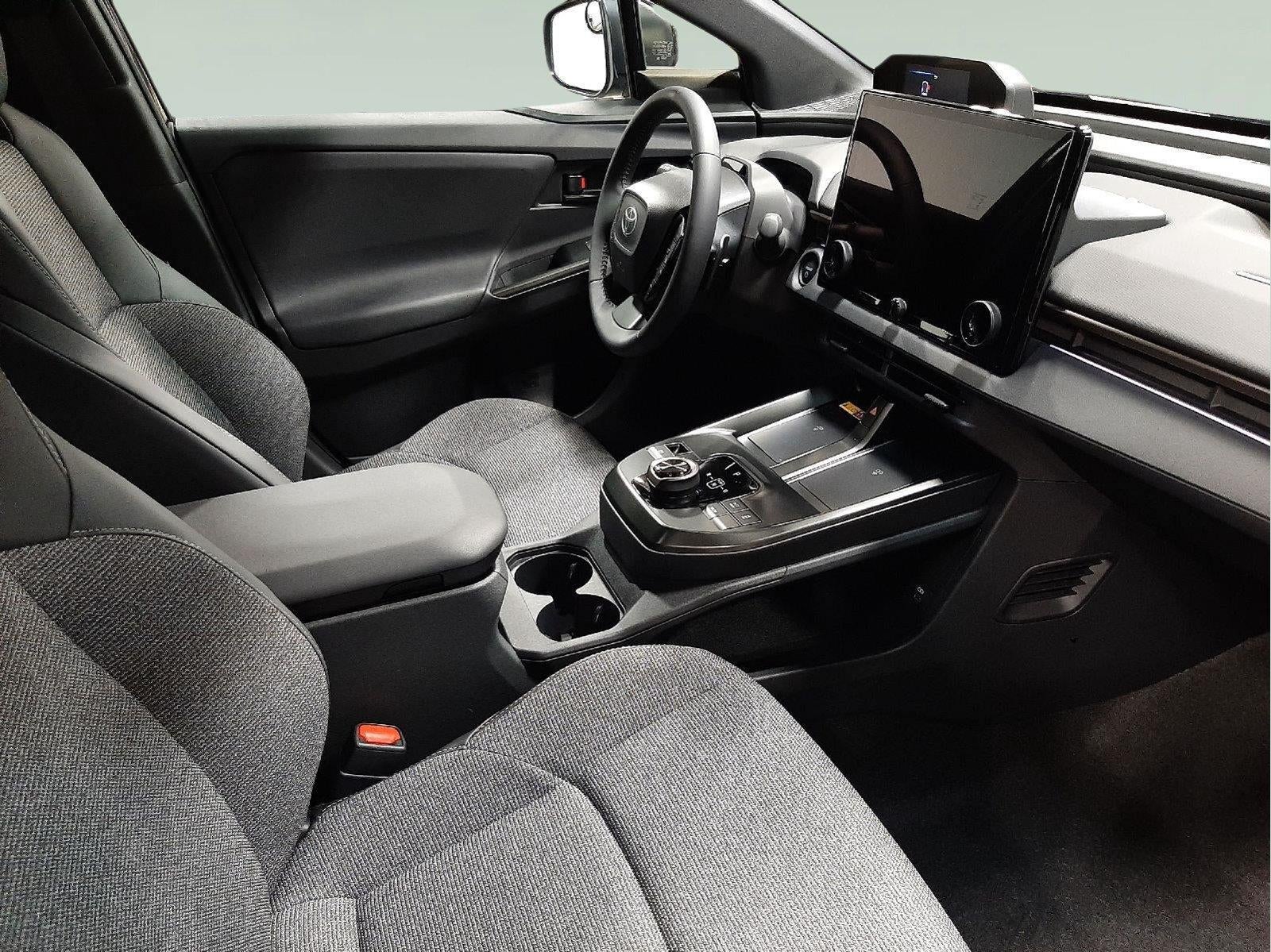 2026 Toyota bZ XLE Plus