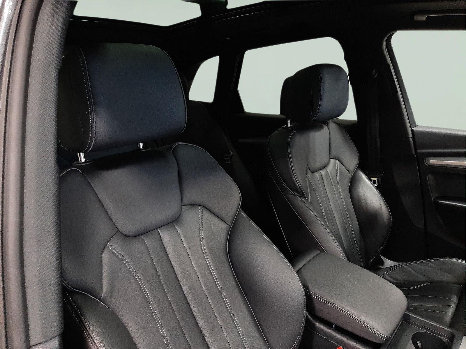 2025 Audi Q5 S line Premium