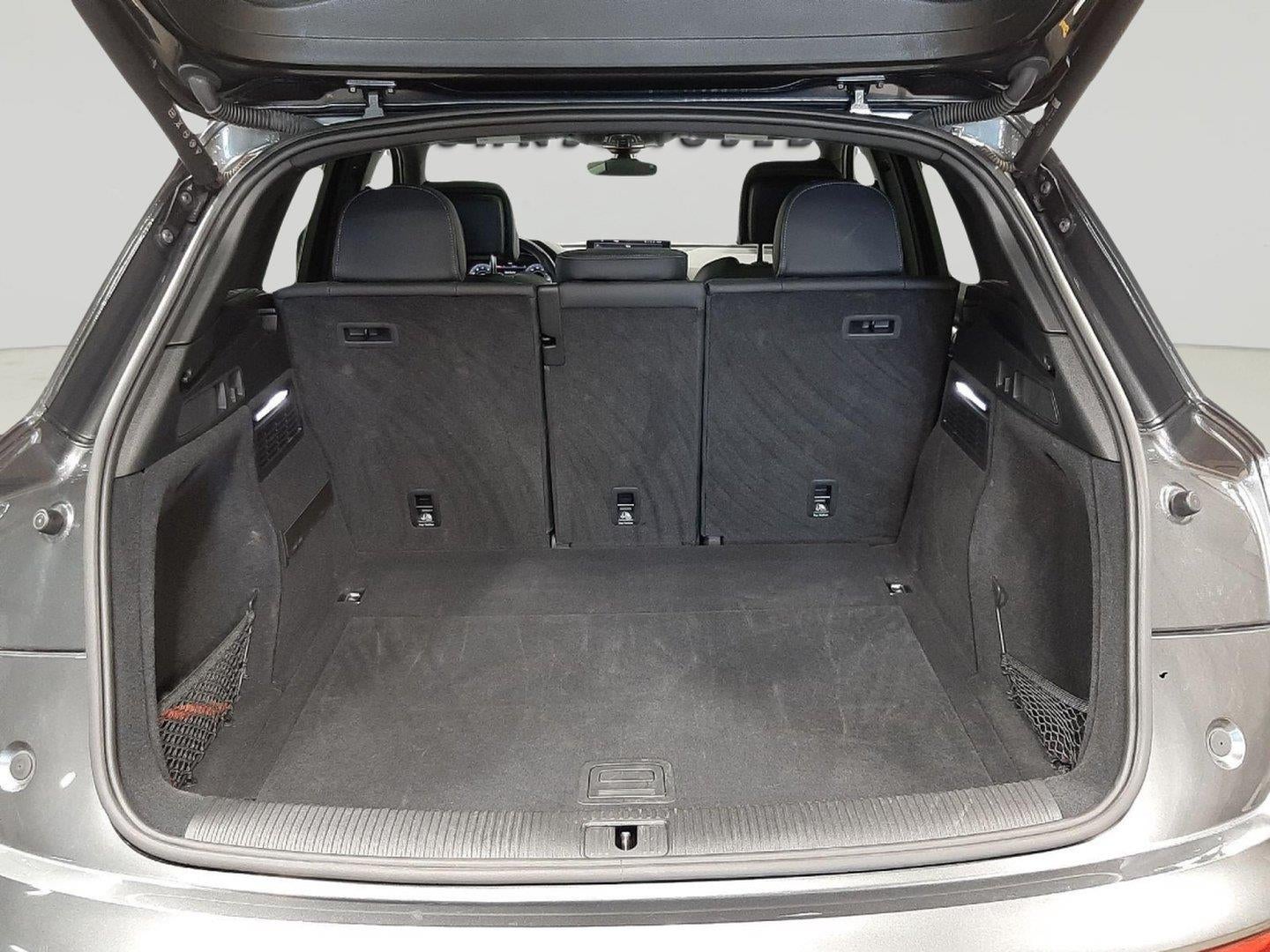 2025 Audi Q5 S line Premium